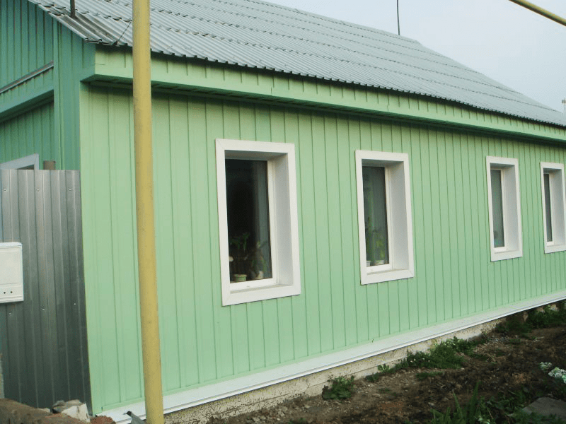 Купить в г. Кингисеппе, с доставкой сайдинг Grandline Вертикальный